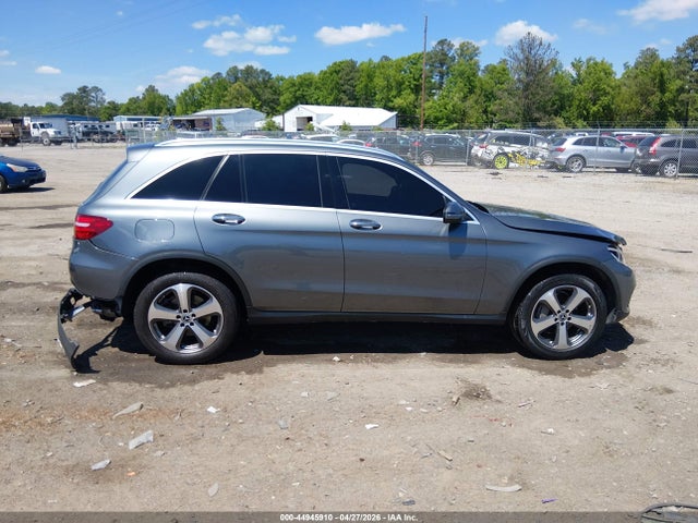 44945910 :رقم المزاد ، WDC0G4KB6JV078556 vin ، 2018 Mercedes-benz Glc 300 4matic مزاد بيع