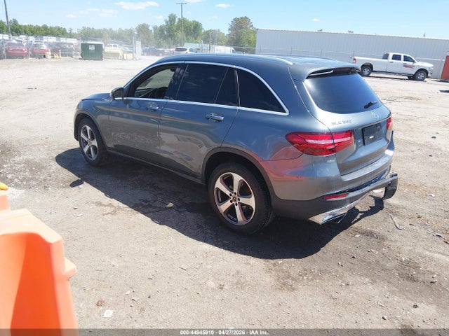 44945910 :رقم المزاد ، WDC0G4KB6JV078556 vin ، 2018 Mercedes-benz Glc 300 4matic مزاد بيع
