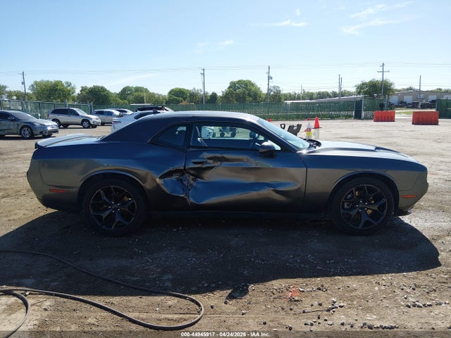 2C3CDZBG4FH736934 Dodge Challenger Sxt Plus
