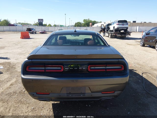 2C3CDZBG4FH736934 Dodge Challenger Sxt Plus