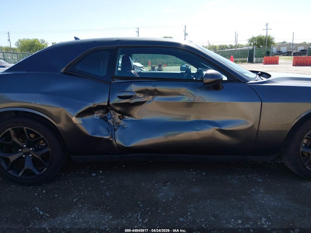 2C3CDZBG4FH736934 Dodge Challenger Sxt Plus