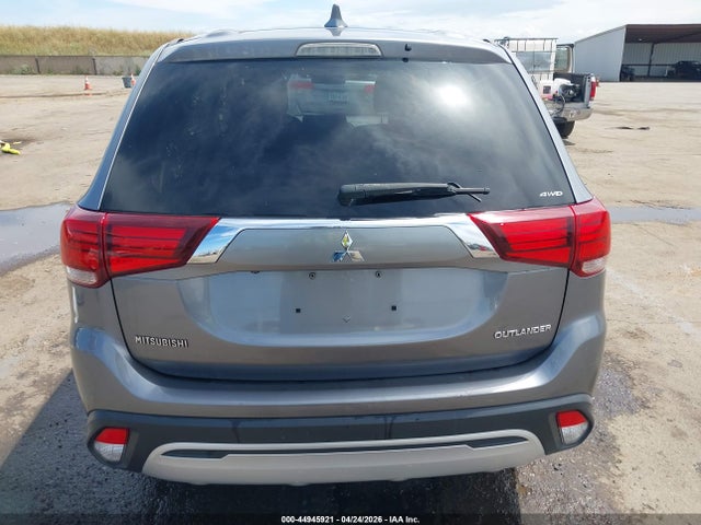 JA4AZ3A30KJ000494 Mitsubishi Outlander Es