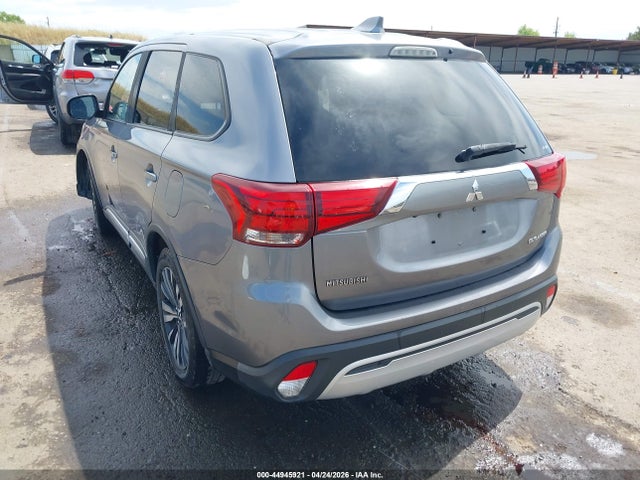 JA4AZ3A30KJ000494 Mitsubishi Outlander Es