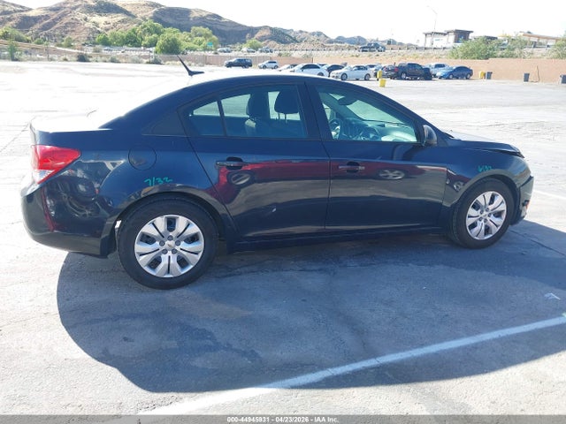 Aukcja sprzedaży 2014 Chevrolet Cruze Ls Auto, vin: 1G1PA5SH4E7174611, numer aukcji: 44945931