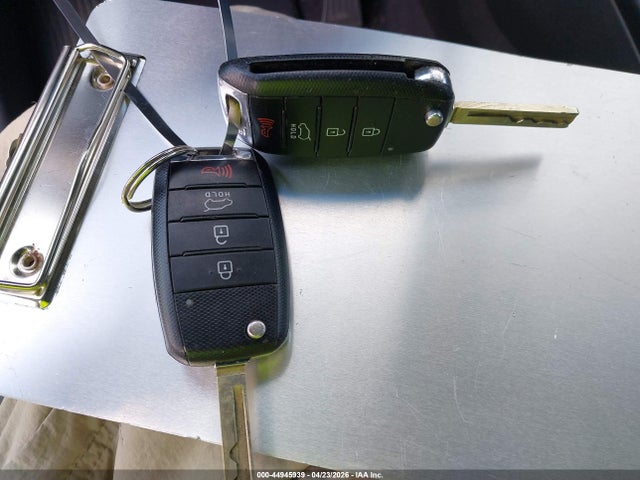 Продаж на аукціоні авто 2017 Kia Sorento 3.3l Lx, vin: 5XYPGDA55HG210305, номер лоту: 44945939