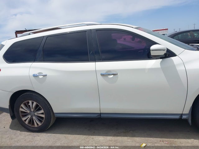 5N1DR2MNXHC650582 Nissan Pathfinder S