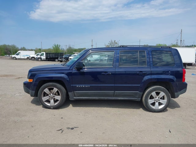 1C4NJRFB5GD542682 Jeep Patriot Latitude