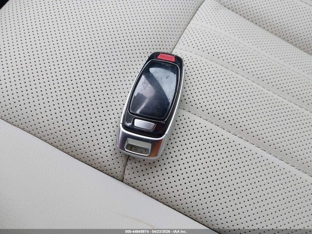 2023 Audi E-tron Premium Plus Quattro მანქანა იყიდება აუქციონზე, vin: WA1LABGE1PB024467, აუქციონის ნომერი: 44945974