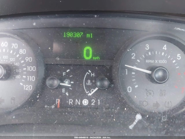 2009 Mercury Grand Marquis Ls (fleet Only) მანქანა იყიდება აუქციონზე, vin: 2MEHM75V79X602928, აუქციონის ნომერი: 44946018