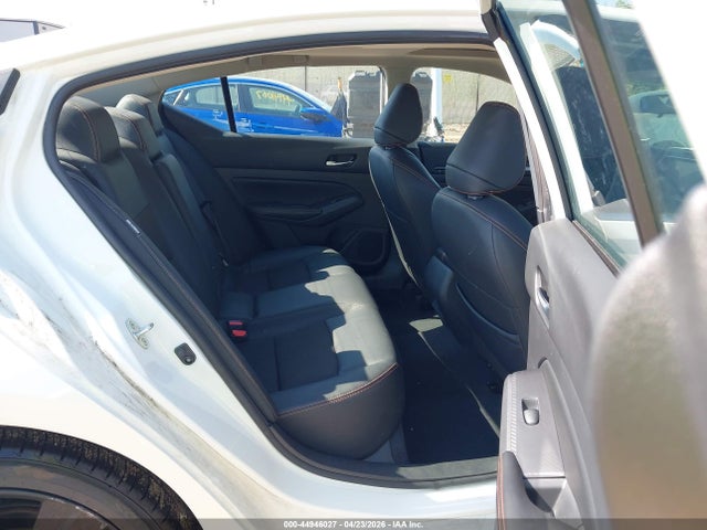 44946027 :رقم المزاد ، 1N4BL4CW4NN410405 vin ، 2022 Nissan Altima Sr Intelligent Awd مزاد بيع
