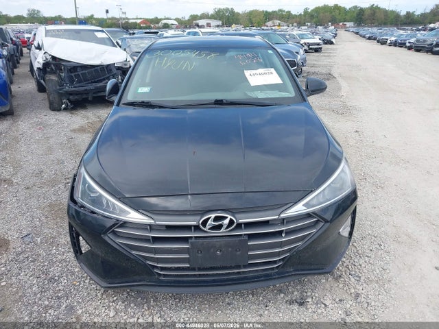 44946028 :رقم المزاد ، 5NPD74LF3KH433564 vin ، 2019 Hyundai Elantra Se مزاد بيع