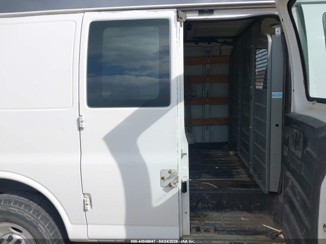 Продаж на аукціоні авто 2015 Gmc Savana 2500 Work Van, vin: 1GTW7FCF5F1904888, номер лоту: 44946047