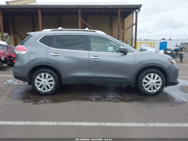 2016 Nissan Rogue S მანქანა იყიდება აუქციონზე, vin: KNMAT2MV7GP733158, აუქციონის ნომერი: 44946052