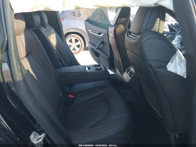 Продажа на аукционе авто 2024 Maserati Ghibli Modena Ultima Q4, vin: ZAM57YTM3RX452829, номер лота: 44946056