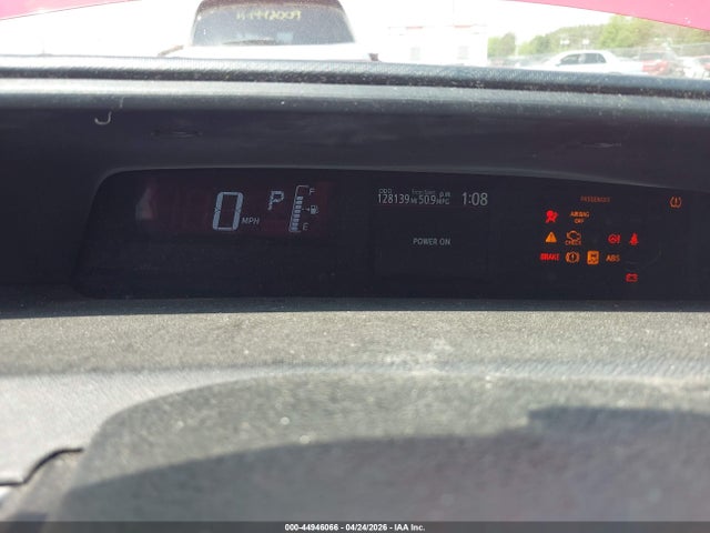 2015 Toyota Prius C Four მანქანა იყიდება აუქციონზე, vin: JTDKDTB39F1106200, აუქციონის ნომერი: 44946066