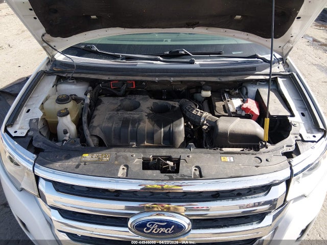 2FMDK3G90EBA10935 Ford EDGE SE