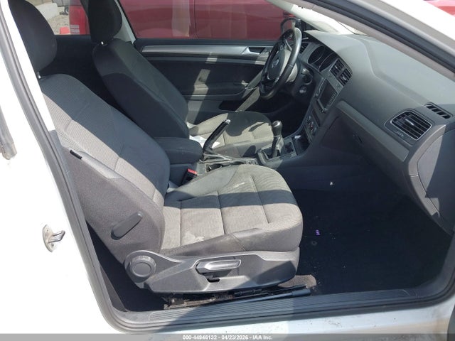 Продажа на аукционе авто 2016 Volkswagen Golf Tsi S 2-door, vin: 3VW817AU6GM009719, номер лота: 44946132