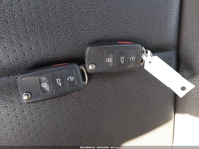 44946135 :رقم المزاد ، WVGAV7AX1GW594031 vin ، 2016 Volkswagen Tiguan S مزاد بيع