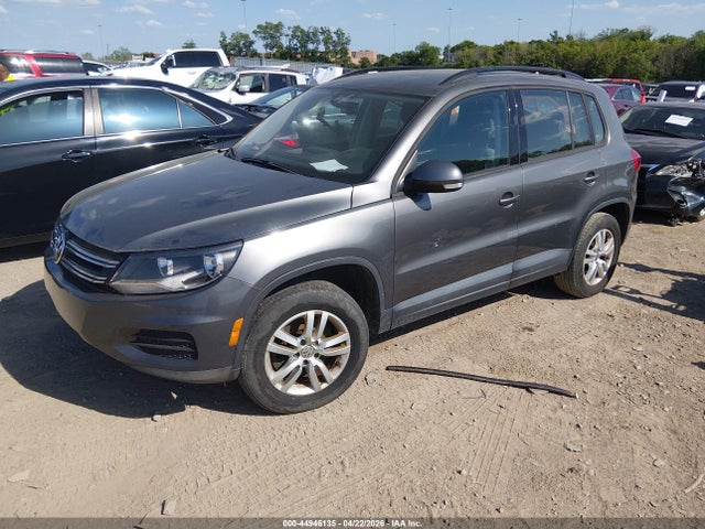 44946135 :رقم المزاد ، WVGAV7AX1GW594031 vin ، 2016 Volkswagen Tiguan S مزاد بيع