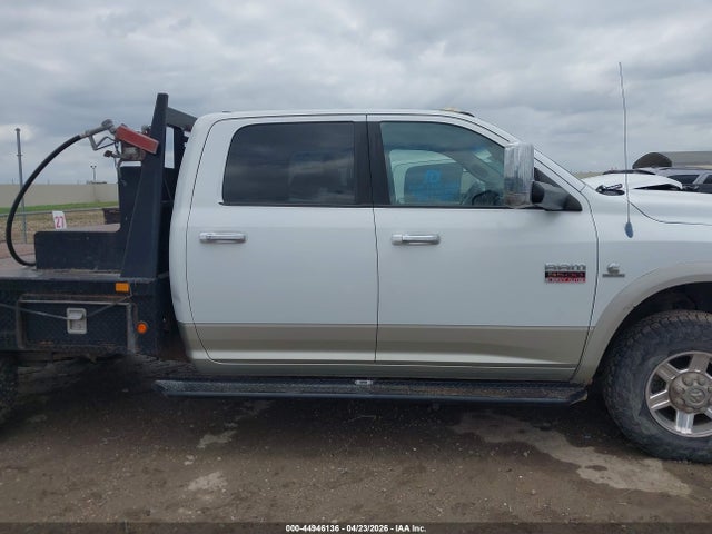 44946136 :رقم المزاد ، 3D73Y3CL3BG607706 vin ، 2011 Ram Ram 3500 Laramie مزاد بيع