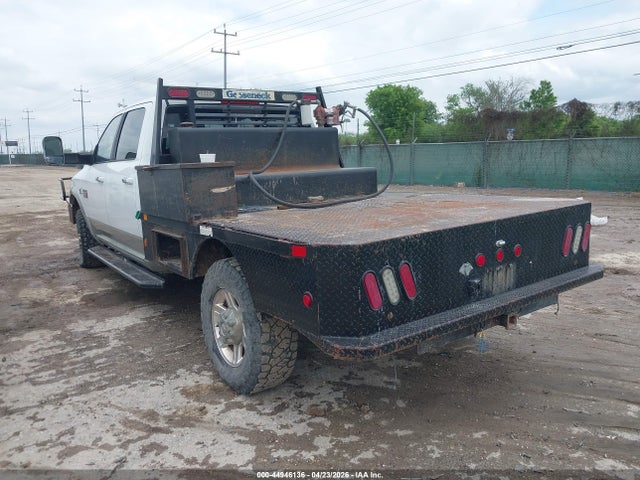 44946136 :رقم المزاد ، 3D73Y3CL3BG607706 vin ، 2011 Ram Ram 3500 Laramie مزاد بيع