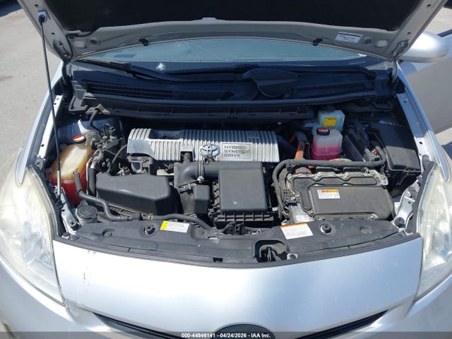 Toyota Prius Three 2015 JTDKN3DU9F0456077 Image 10