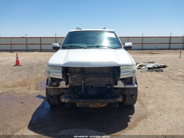 2013 Lincoln Navigator L მანქანა იყიდება აუქციონზე, vin: 5LMJJ3J58DEL00464, აუქციონის ნომერი: 44946146