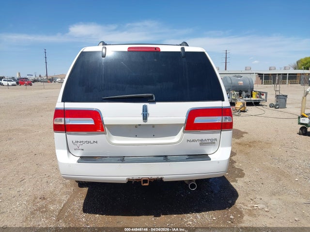 2013 Lincoln Navigator L მანქანა იყიდება აუქციონზე, vin: 5LMJJ3J58DEL00464, აუქციონის ნომერი: 44946146