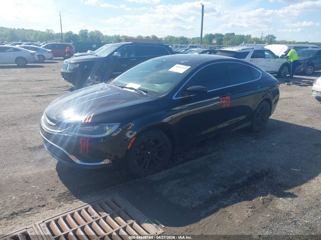 2015 Chrysler 200 Limited მანქანა იყიდება აუქციონზე, vin: 1C3CCCAB7FN745625, აუქციონის ნომერი: 44946164