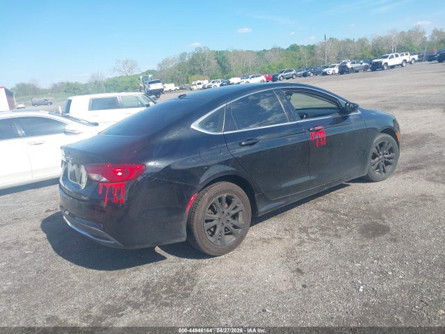 2015 Chrysler 200 Limited მანქანა იყიდება აუქციონზე, vin: 1C3CCCAB7FN745625, აუქციონის ნომერი: 44946164