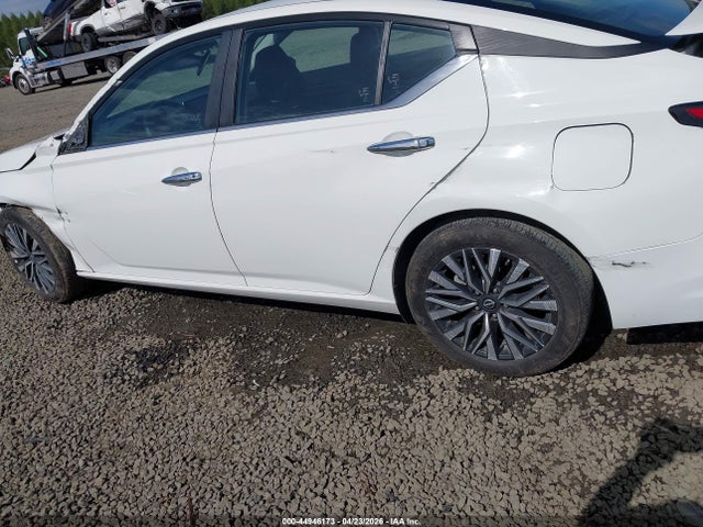 1N4BL4DV7SN377529 Nissan Altima Sv Fwd
