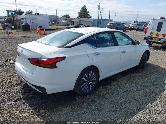 1N4BL4DV7SN377529 Nissan Altima Sv Fwd