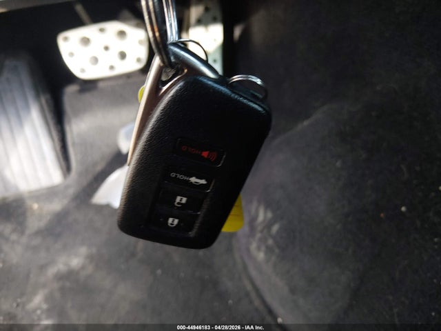 44946183 :رقم المزاد ، JTHCF1D25E5007595 vin ، 2014 Lexus Is 250 مزاد بيع