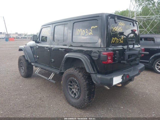 44946225 :رقم المزاد ، 1C4JJXSJ2NW109032 vin ، 2022 Jeep Wrangler Unlimited Rubicon 392 4x4 مزاد بيع