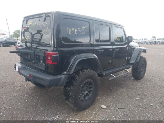 44946225 :رقم المزاد ، 1C4JJXSJ2NW109032 vin ، 2022 Jeep Wrangler Unlimited Rubicon 392 4x4 مزاد بيع