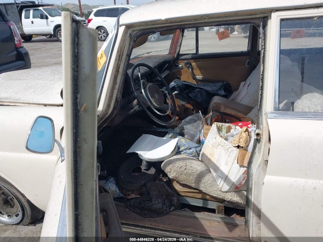 Продажа на аукционе авто 1966 Mercedes-benz 200, vin: 11001110016076, номер лота: 44946228