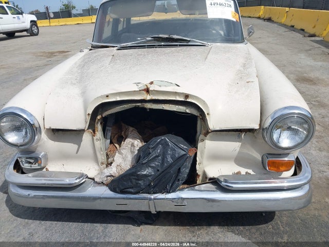 Продажа на аукционе авто 1966 Mercedes-benz 200, vin: 11001110016076, номер лота: 44946228