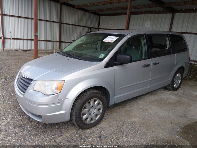 2008 Chrysler Town & Country Lx მანქანა იყიდება აუქციონზე, vin: 2A8HR44H38R623946, აუქციონის ნომერი: 44946229