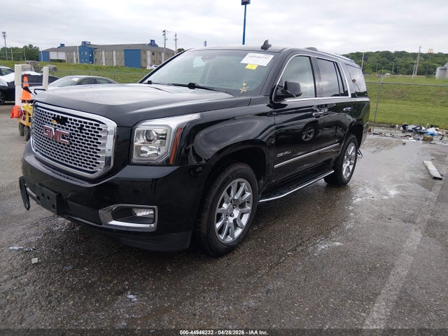 2017 Gmc Yukon Denali მანქანა იყიდება აუქციონზე, vin: 1GKS2CKJ1HR335323, აუქციონის ნომერი: 44946232
