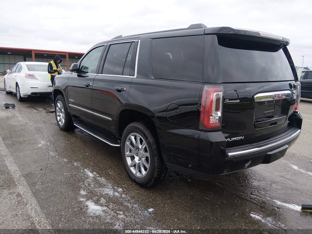 2017 Gmc Yukon Denali მანქანა იყიდება აუქციონზე, vin: 1GKS2CKJ1HR335323, აუქციონის ნომერი: 44946232