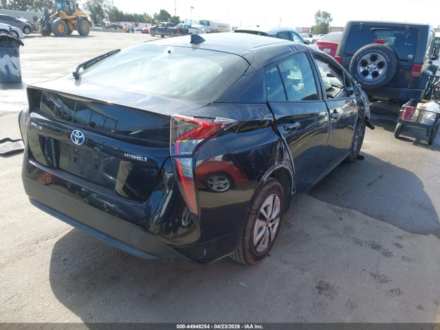 Продажа на аукционе авто 2018 Toyota Prius Two, vin: JTDKBRFU8J3067494, номер лота: 44946254