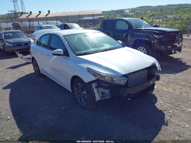 Aukcja sprzedaży 2023 Kia Forte Lxs, vin: 3KPF24AD8PE694824, numer aukcji: 44946258