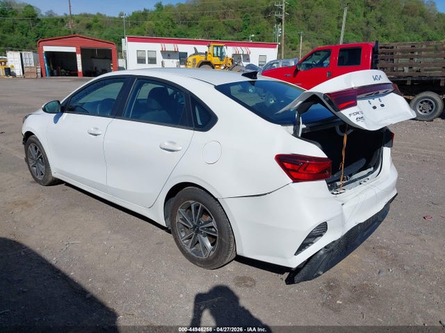 Aukcja sprzedaży 2023 Kia Forte Lxs, vin: 3KPF24AD8PE694824, numer aukcji: 44946258