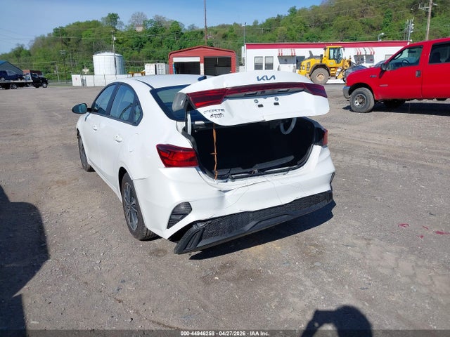 Aukcja sprzedaży 2023 Kia Forte Lxs, vin: 3KPF24AD8PE694824, numer aukcji: 44946258
