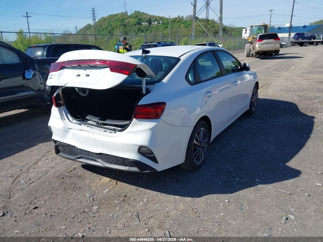 Aukcja sprzedaży 2023 Kia Forte Lxs, vin: 3KPF24AD8PE694824, numer aukcji: 44946258