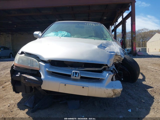 44946275 :رقم المزاد ، JHMCG6656XC001952 vin ، 1999 Honda Accord Lx مزاد بيع