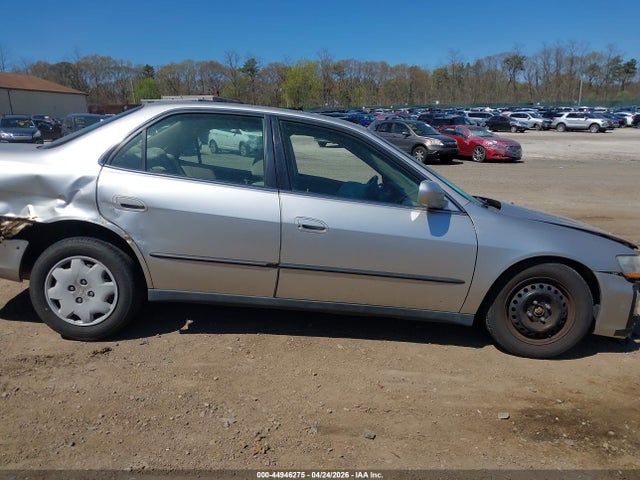 44946275 :رقم المزاد ، JHMCG6656XC001952 vin ، 1999 Honda Accord Lx مزاد بيع