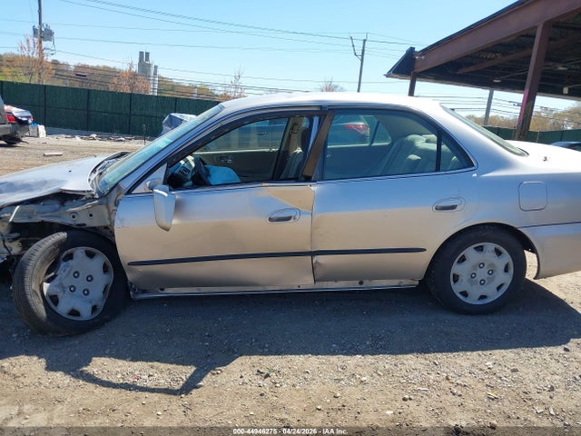 44946275 :رقم المزاد ، JHMCG6656XC001952 vin ، 1999 Honda Accord Lx مزاد بيع