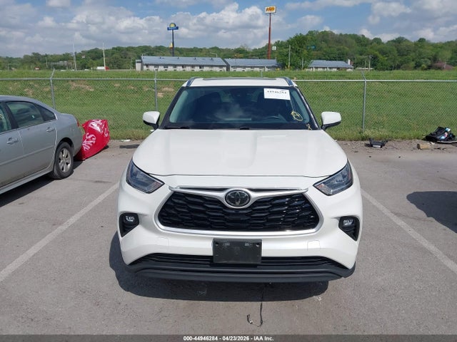 Продажа на аукционе авто 2020 Toyota Highlander Xle, vin: 5TDHZRBHXLS503830, номер лота: 44946284