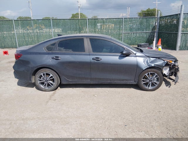 KIA Forte Lxs 2022 3KPF24AD1NE452650 Image 13